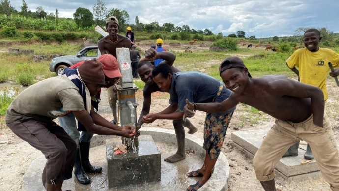 borehole water fountain